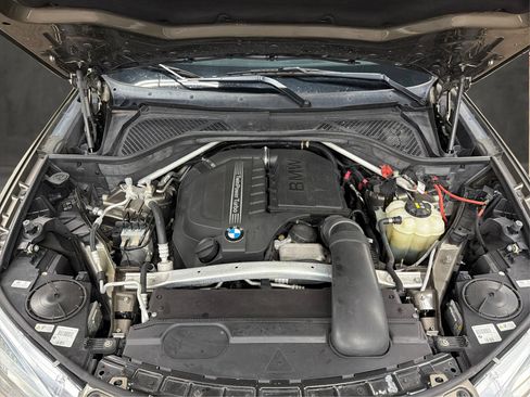 Used 2017 BMW X5 xDrive35i AWD/4WD image 9