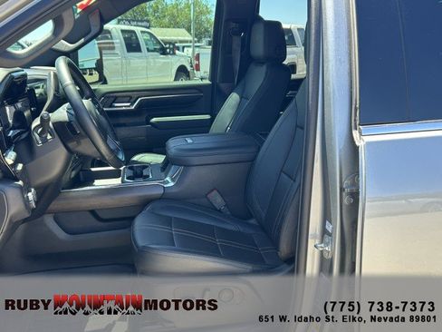 Used 2024 Chevrolet Silverado 3500 High Country w/ High Country Premium Package AWD/4WD image 10