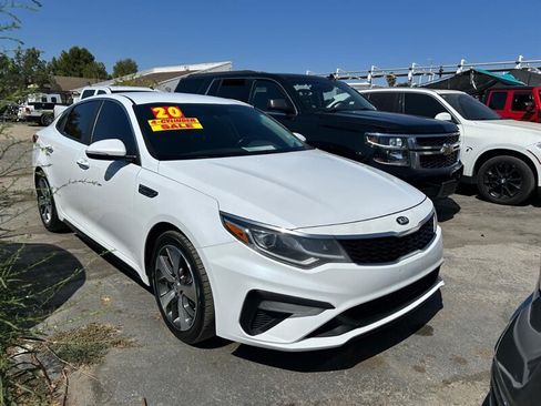 Used 2020 Kia Optima S FWD image 3