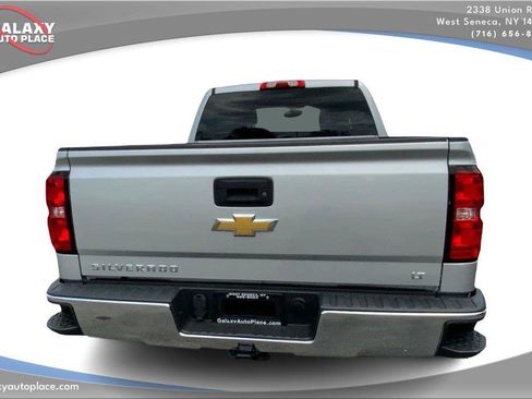 Used 2018 Chevrolet Silverado 1500 LT w/ All Star Edition AWD/4WD image 6