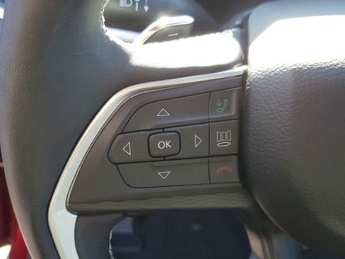 Certified 2024 Jeep Grand Cherokee L Altitude image 9