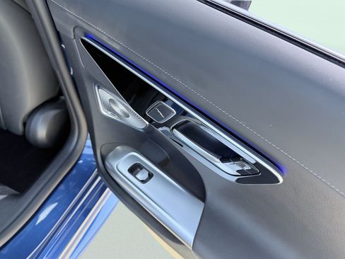Used 2023 Mercedes-Benz C 43 AMG 4MATIC Sedan image 34