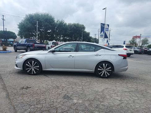 Used 2021 Nissan Altima 2.5 SR image 4