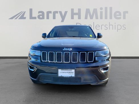 Used 2022 Jeep Grand Cherokee Laredo X image 8