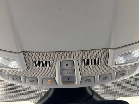 Used 2019 Ford Edge SEL w/ Equipment Group 201A AWD/4WD image 39