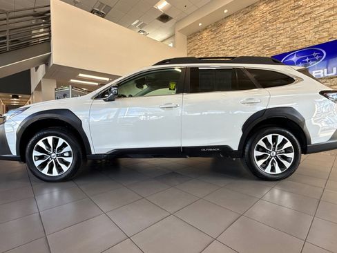 Certified 2025 Subaru Outback Limited image 2