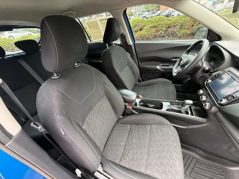 Used 2023 Nissan Kicks SV FWD image 39