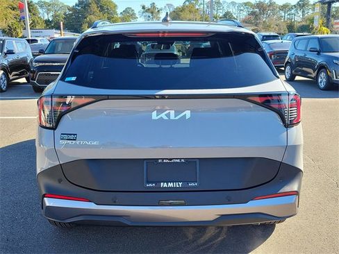 New 2026 Kia Sportage EX image 5