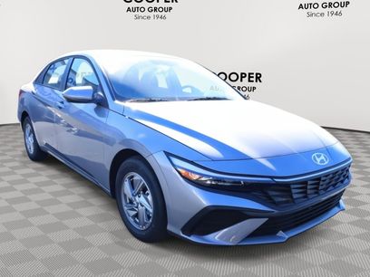 New 2026 Hyundai Elantra SE