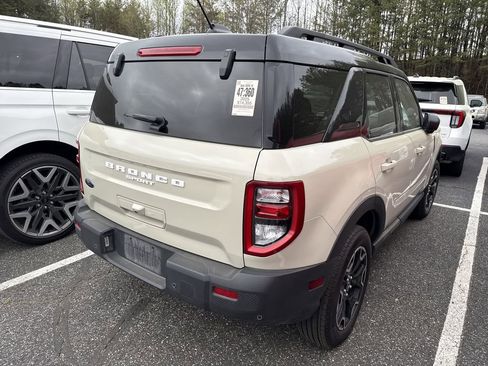 Used 2025 Ford Bronco Sport Outer Banks w/ Outer Banks Tech Package+ image 19