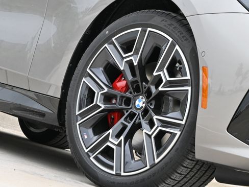 New 2026 BMW 530i xDrive AWD/4WD image 10