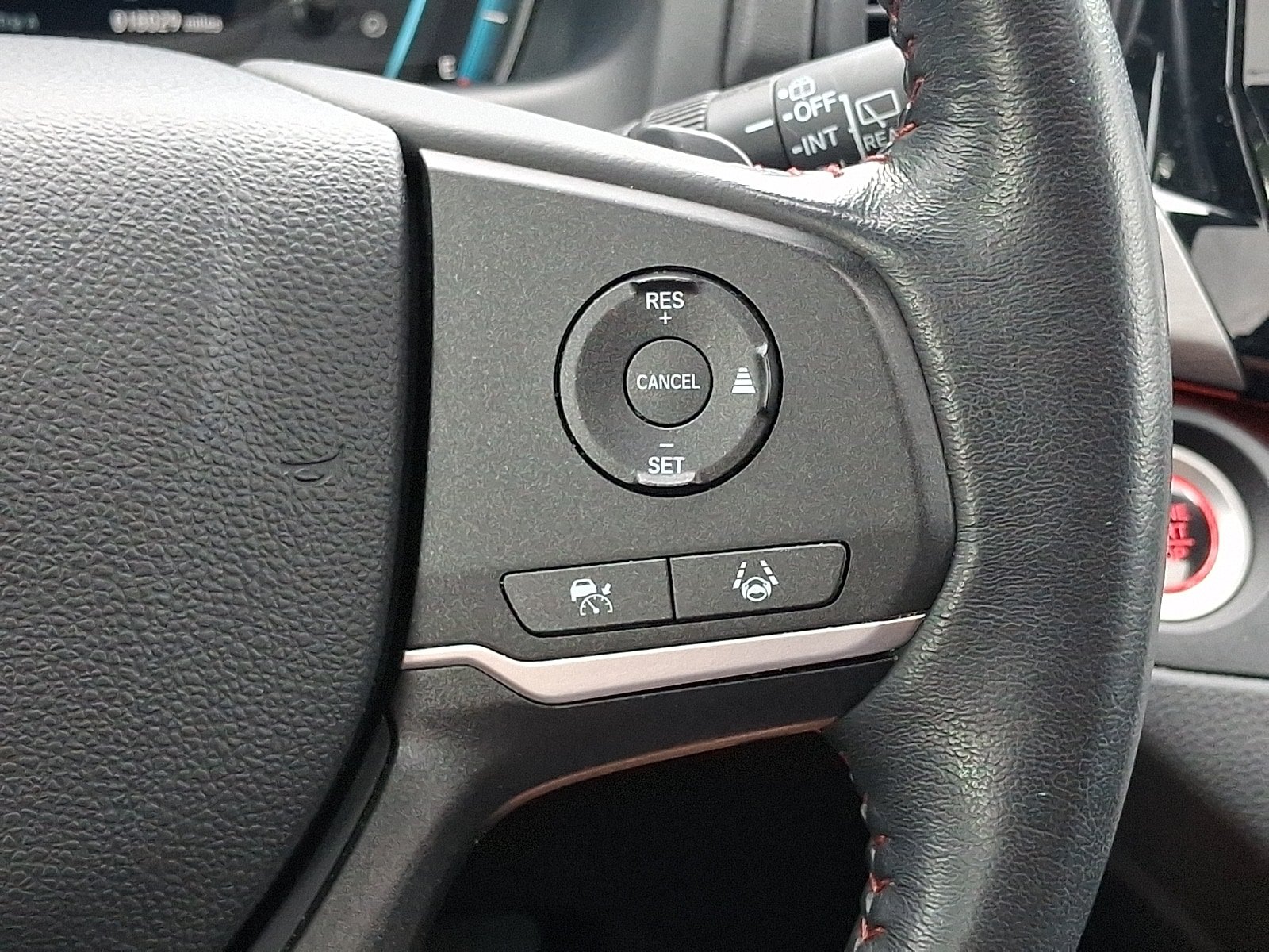 Used 2023 Honda Odyssey Sport image 23
