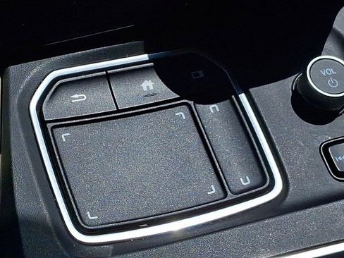 Used 2023 Acura MDX SH-AWD w/ Technology Package image 27