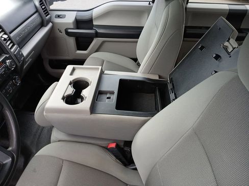 Used 2020 Ford F250 XL w/ STX Appearance Package AWD/4WD image 19
