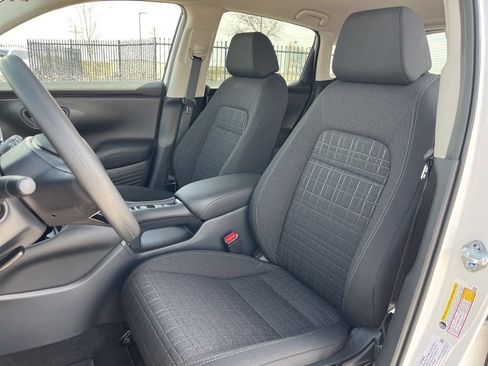 New 2026 Honda HR-V LX image 12