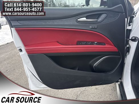 Used 2021 Alfa Romeo Stelvio Sprint w/ Cold Weather Package image 10