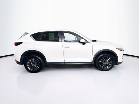 Used 2020 MAZDA CX-5 Touring FWD image 10