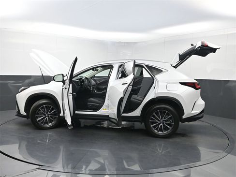 Used 2022 Lexus NX 350 AWD w/ Premium Package image 36