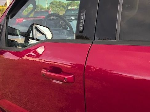 Used 2024 Ford F250 XLT w/ Black Appearance Package image 13