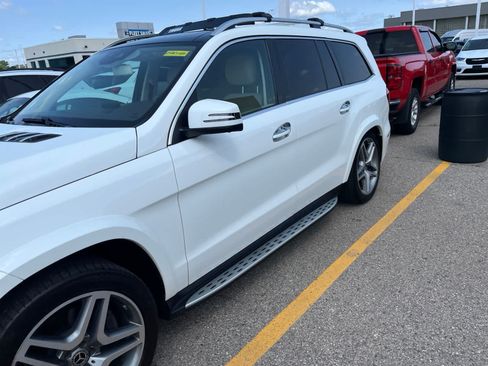 Used 2019 Mercedes-Benz GLS 550 4MATIC image 7