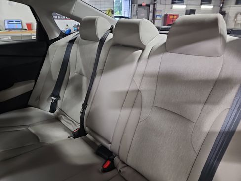 Used 2023 Honda Accord EX image 14