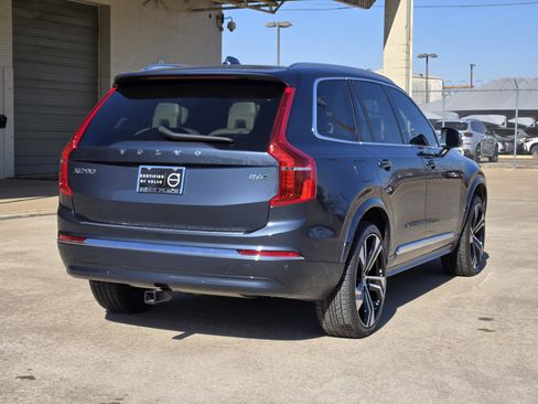Used 2025 Volvo XC90 B6 Ultra w/ Protection Package Premier image 9