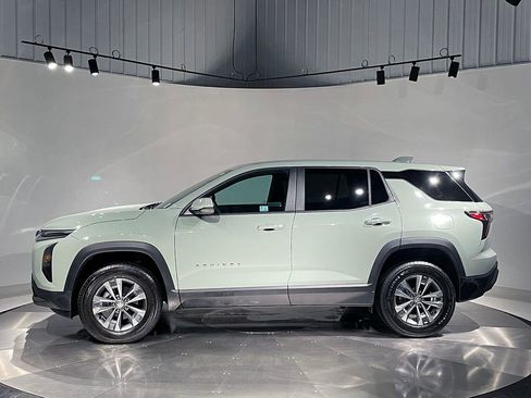 Used 2026 Chevrolet Equinox LT w/ Convenience Package II image 16