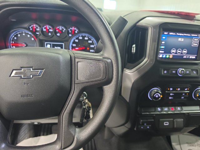 Used 2020 Chevrolet Silverado 1500 Custom Trail Boss w/ Custom Convenience Package AWD/4WD image 18