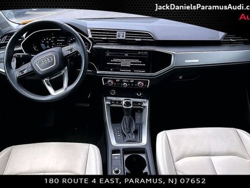 Used 2023 Audi Q3 2.0T Premium w/ Convenience Package AWD/4WD image 13