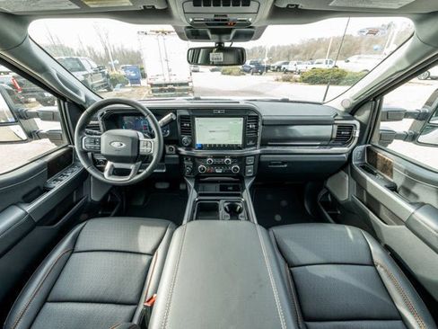 New 2026 Ford F250 Lariat w/ Black Appearance Package image 21