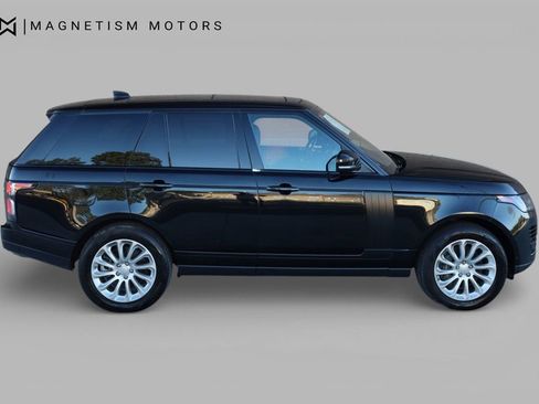 Used 2020 Land Rover Range Rover HSE image 3