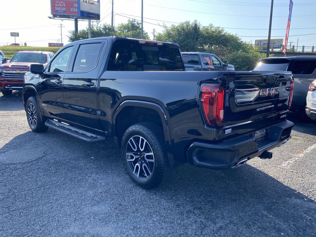 Used 2026 GMC Sierra 1500 AT4 w/ Technology Package AWD/4WD image 6