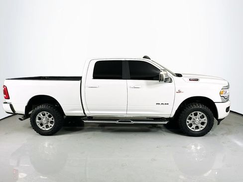 Used 2024 RAM 2500 Laramie AWD/4WD image 10