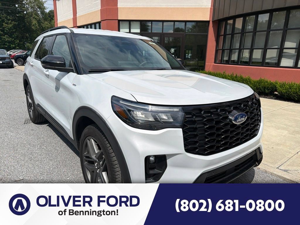 Used 2026 Ford Explorer ST-Line w/ ST-Line Street Pack AWD/4WD image 10