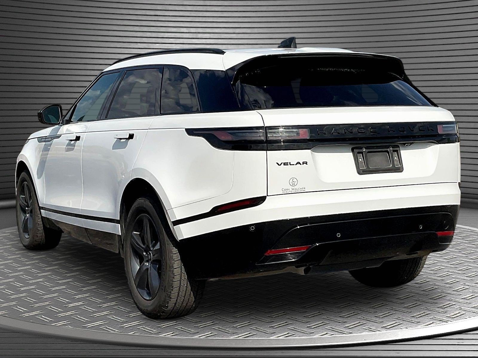 Used 2025 Land Rover Range Rover Velar Dynamic SE AWD/4WD image 5