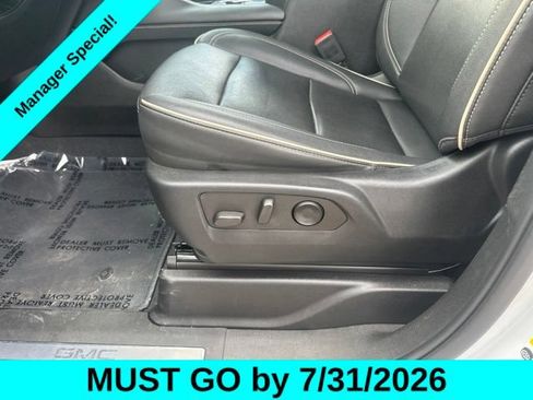 Used 2023 GMC Yukon SLT RWD image 17