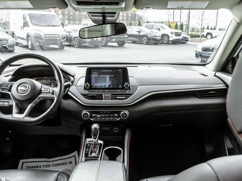 Used 2024 Nissan Altima 2.5 SR image 7