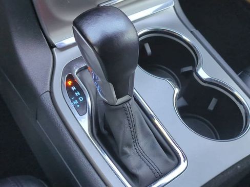 Used 2020 Jeep Grand Cherokee Altitude image 34