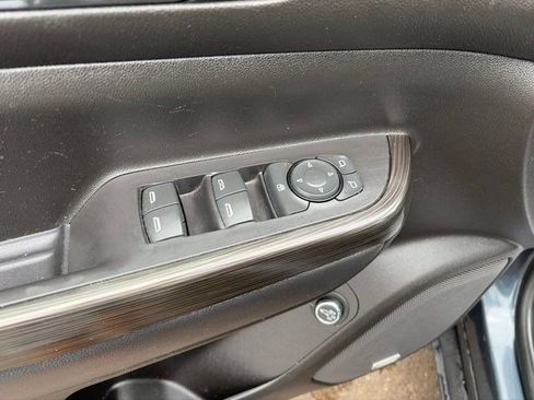 Used 2019 GMC Acadia SLT w/ LPO, Floor Liner Package FWD image 14