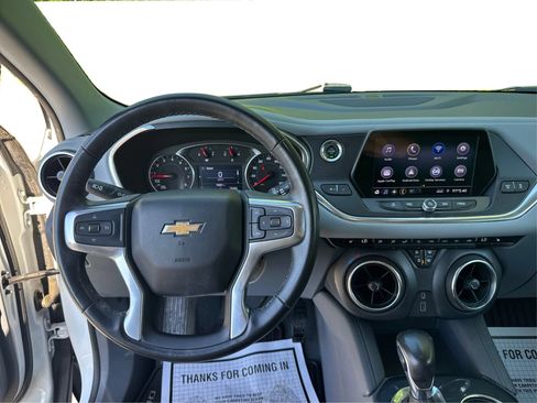 Used 2020 Chevrolet Blazer LT AWD/4WD image 24