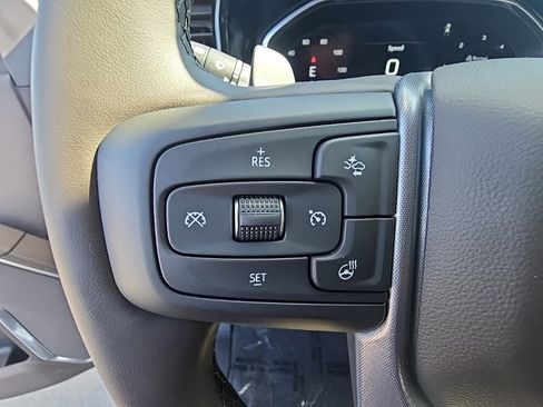 New 2026 GMC Sierra 1500 SLT image 15