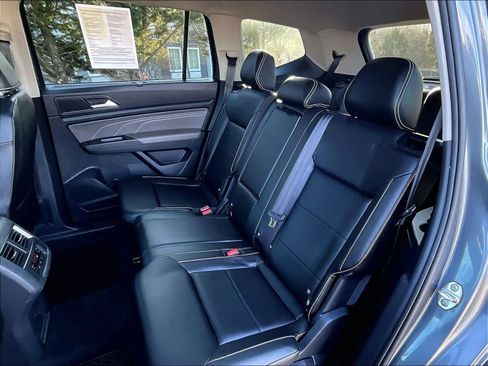 Used 2023 Volkswagen Atlas SEL image 15