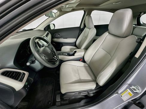 Used 2022 Honda HR-V EX image 13