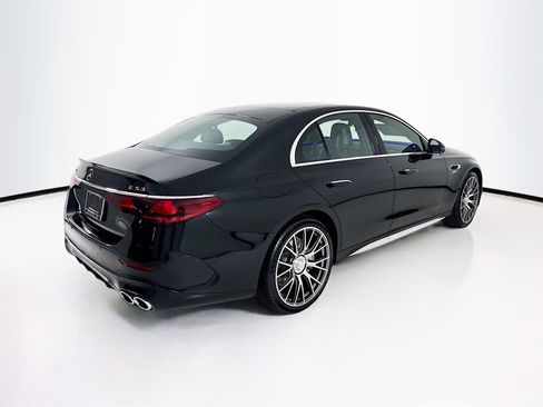 New 2026 Mercedes-Benz E 53 AMG e 4MATIC Sedan image 8