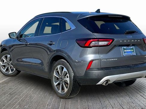 Used 2023 Ford Escape Platinum w/ Premium Technology Package image 6