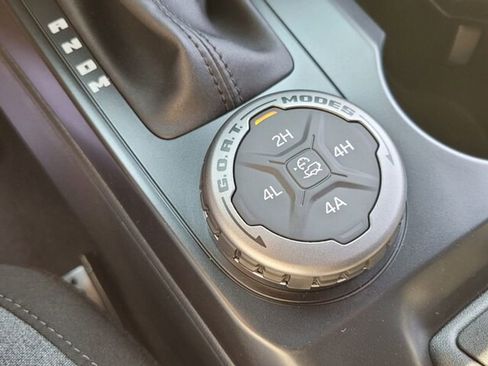 New 2025 Ford Bronco Base w/ Sasquatch Package image 23