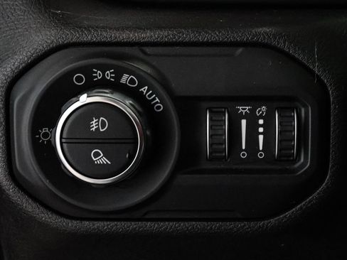 Used 2020 Jeep Gladiator Sport w/ Quick Order Package 24S image 27