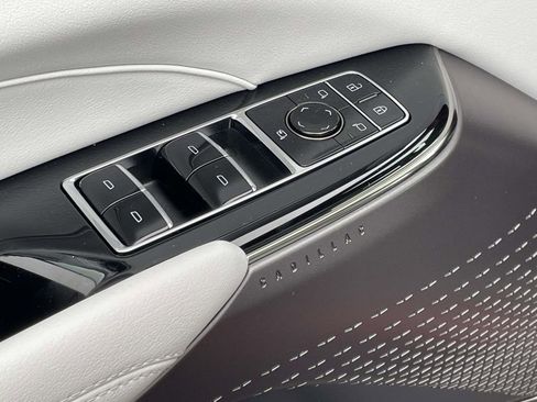 New 2026 Cadillac Lyriq Sport image 17