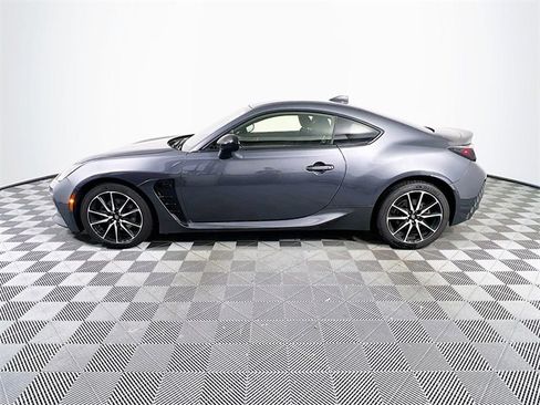 Certified 2023 Toyota GR86 image 2