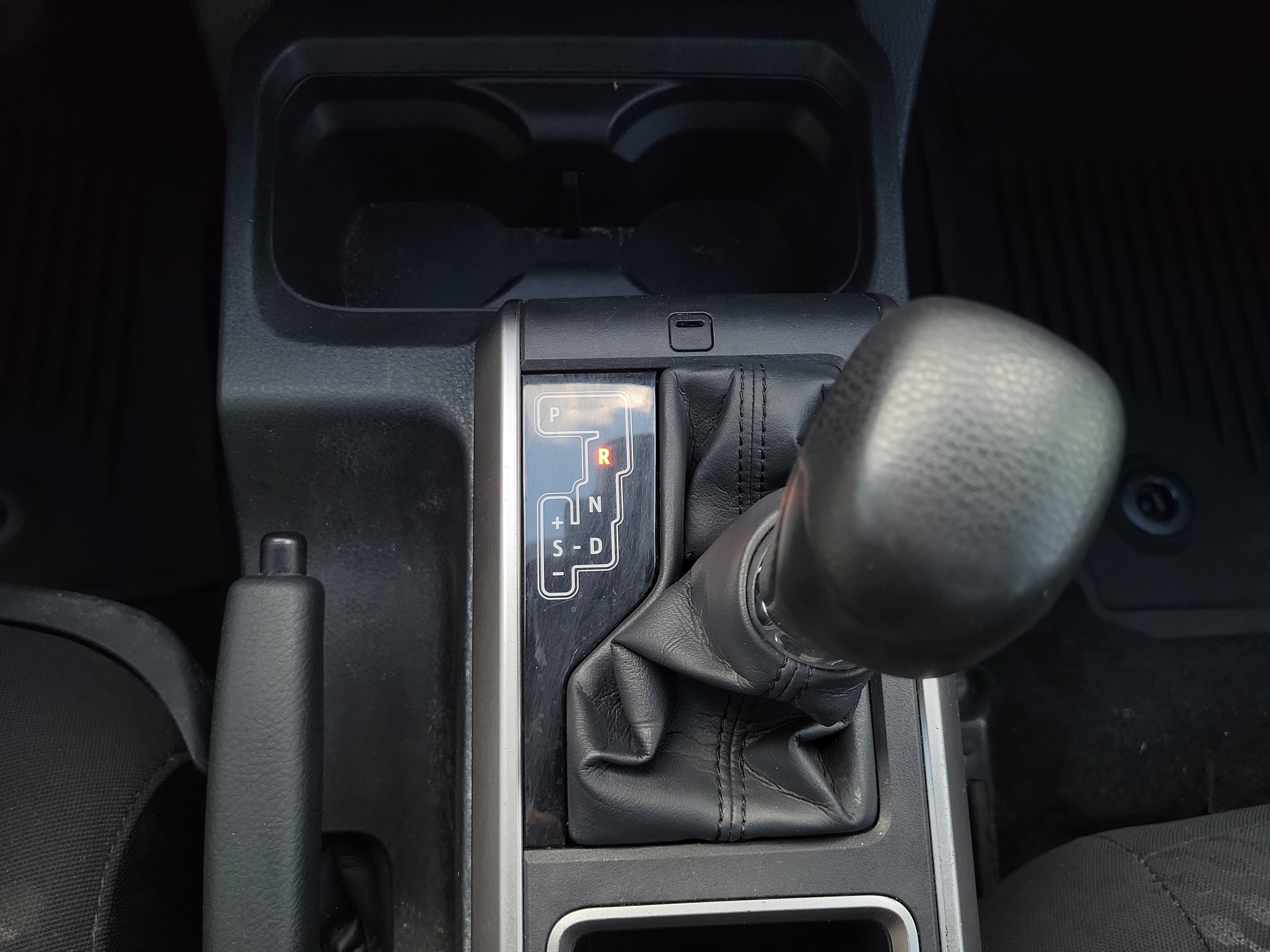 Used 2022 Toyota Tacoma SR5 w/ Technology Package AWD/4WD image 21